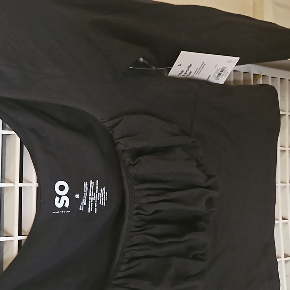 NWT Cropped Tee - Picture 2 of 4